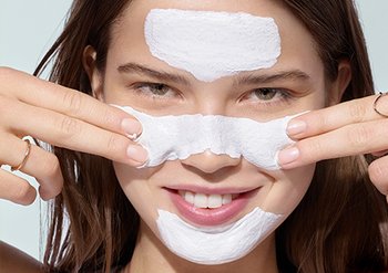 Pure Active Clay de la Garnier impotriva imperfectiunilor